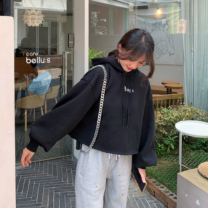 Haut à capuche court décontracté pour femmes avec manches surdimensionnées Chic & Stil