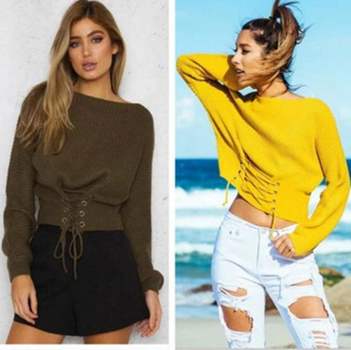 Casual knitted pullover for women with a deep V-neck and a decorative lace Lune London