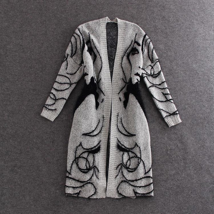 Fashion knitted jacket for women with a unique pattern and a casual fit Lune London