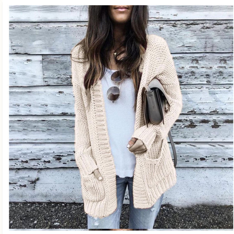 Chunky knitted cardigan for women with large pockets and open front Lune Londonl
