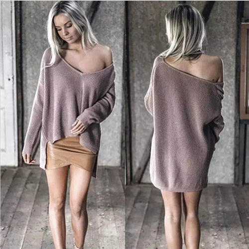 V-neck sweater for women with a relaxed fit and structured material Lune London