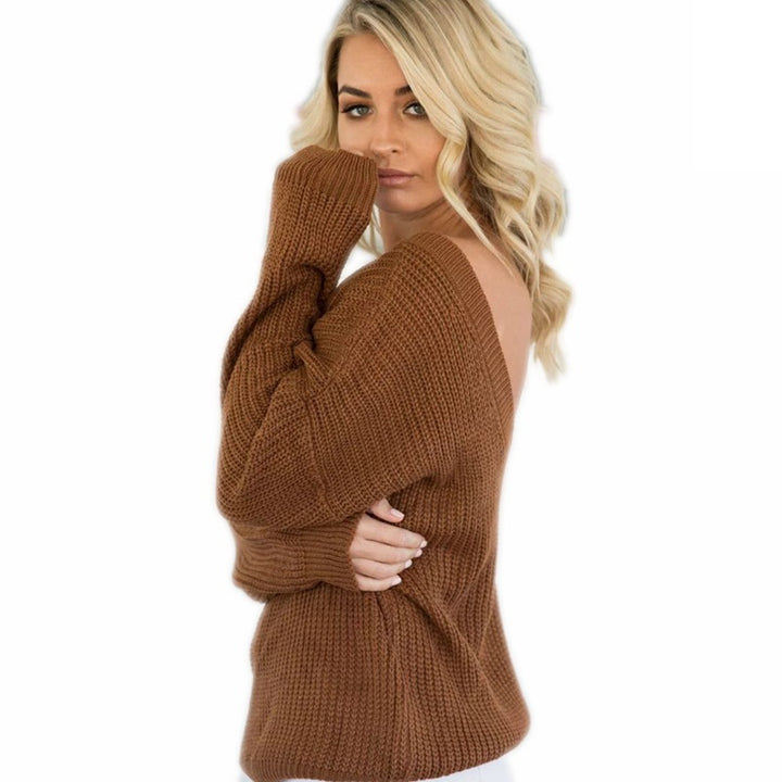 Casual knitted sweater for women with deep V-neck and airy sleeves Lune London