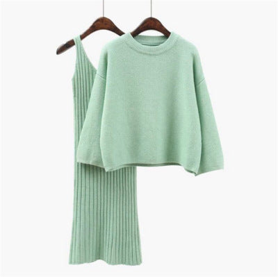 Ladies knit jumpsuit with exclusive ribbed design Lune London