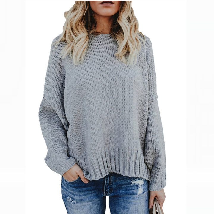 Casual knitted pullover for women with a deep V-neck and wide sleeves Lune London