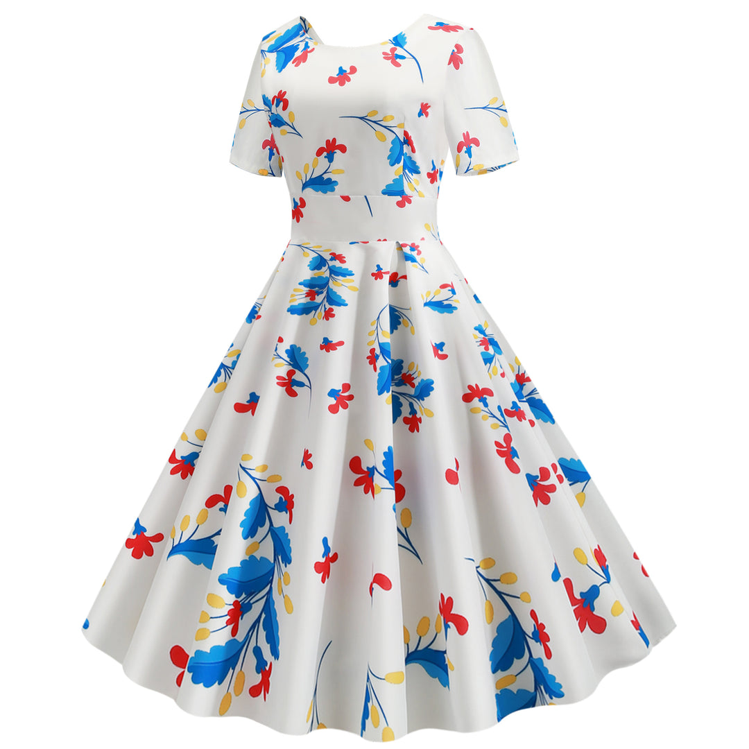 Robe swing pour femmes avec des détails imprimés floraux et une jupe évasée élégante Chic & Stil