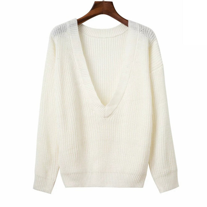 Casual knitted sweater for women with deep V-neck and airy sleeves Lune London