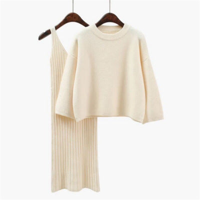 Ladies knit jumpsuit with exclusive ribbed design Lune London