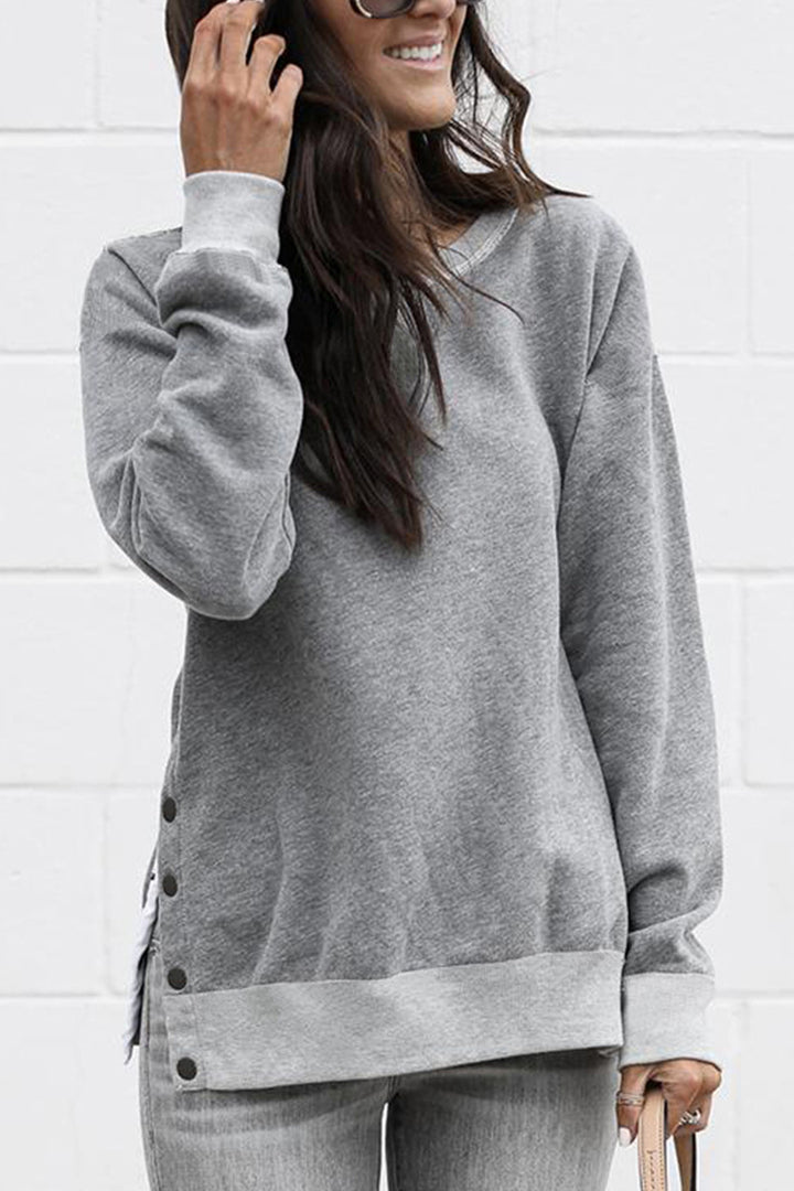 Casual sweater and sweatshirt for women with snap buttons on the sides Lune London