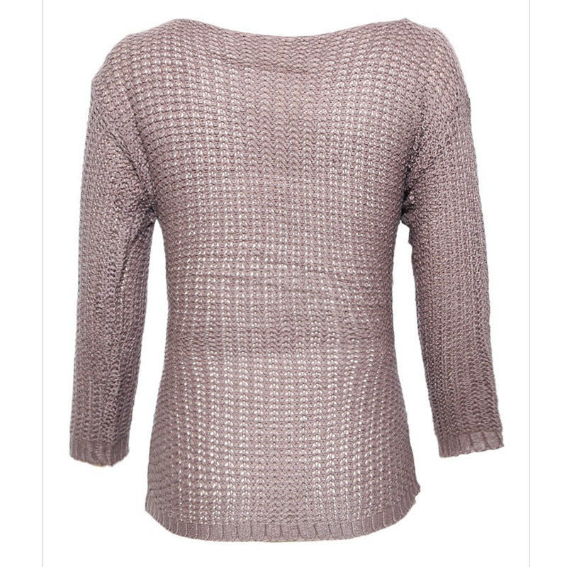 Lightweight knitted sweater for women with a deep V-neckline and a trendy hole design Lune London