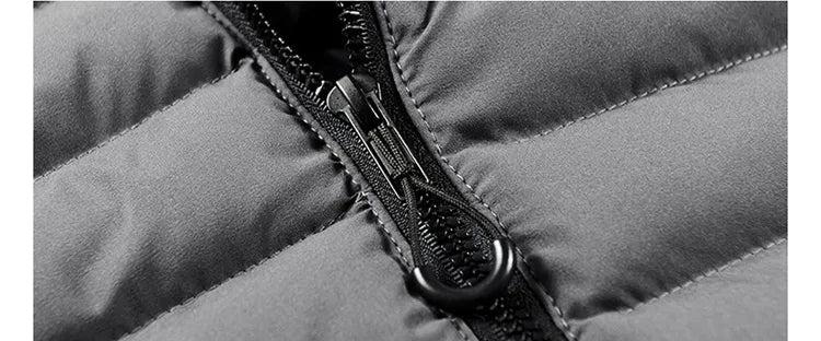 Chic Und Stil | Men's Down Jacket with Hood