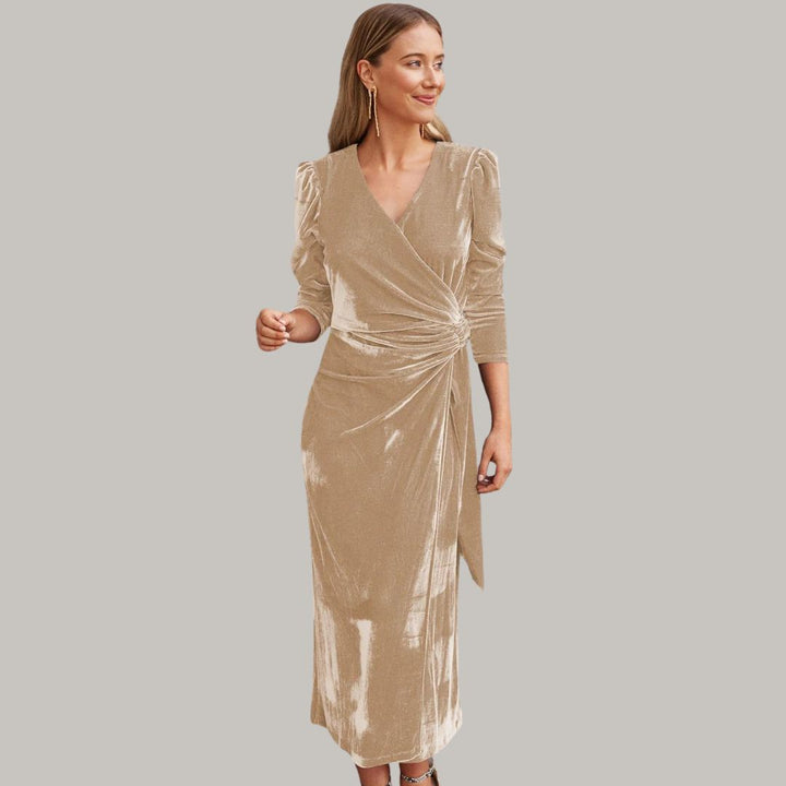 Lune London | Midi wrap dress in velvet with puff sleeves