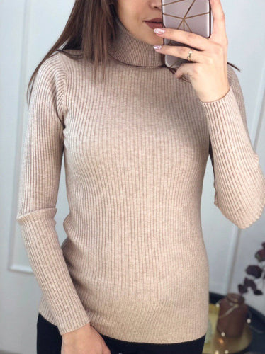 Women's Fine Turtleneck Sweater with Ribbed Structure and Figure-Hugging Cut Lune London
