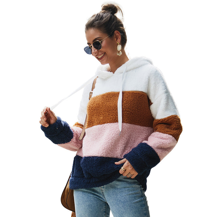 Lady Cozy Fleece Sweatshirt with Lune London Color Block Design