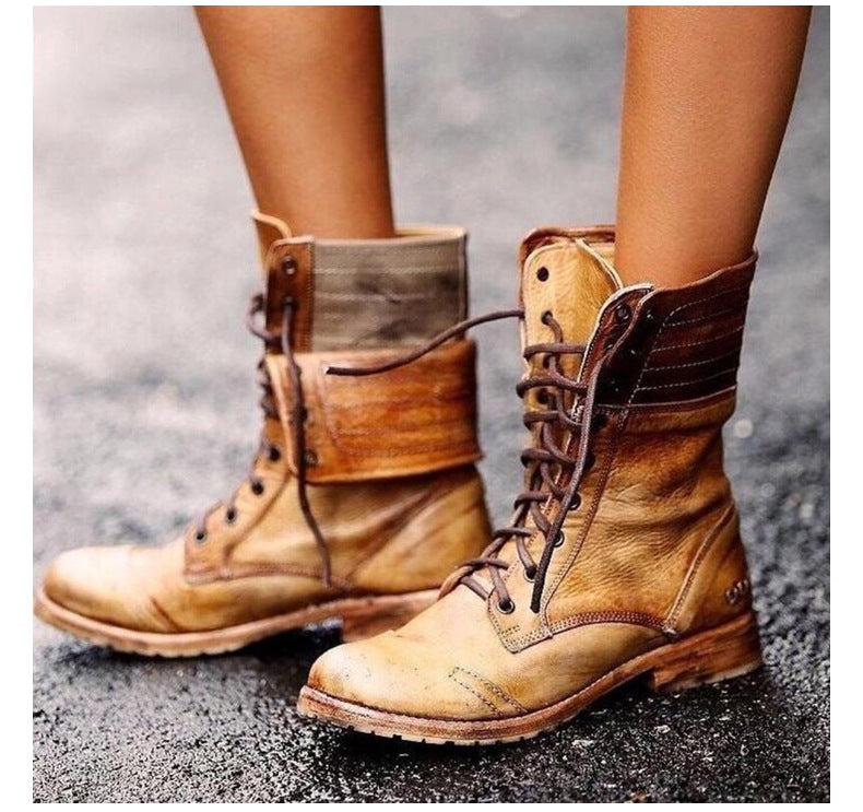 Lune London | Elegant boots with laces in the front