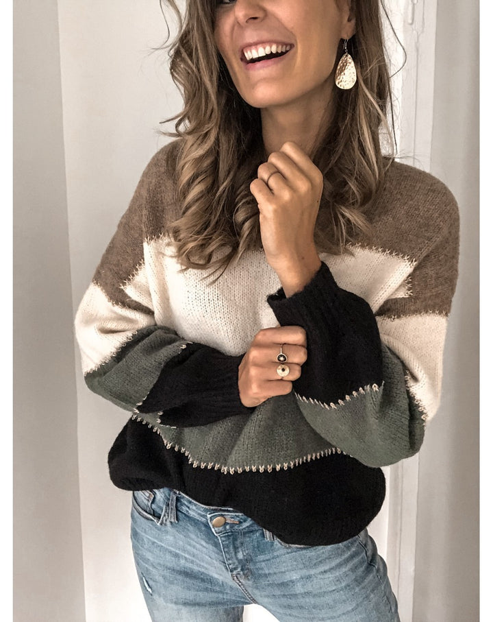 Pull en tricot pour femmes avec un design moderne en blocs de couleurs et une coupe décontractée Chic & Stil
