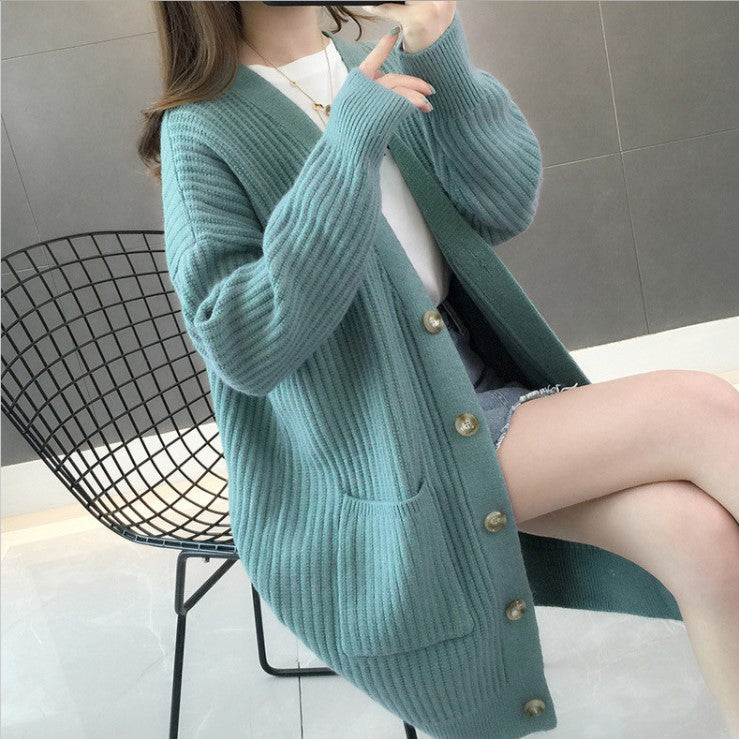 Ladies Chunky Knit Cardigan with Deep V-neck and Chic Button Details