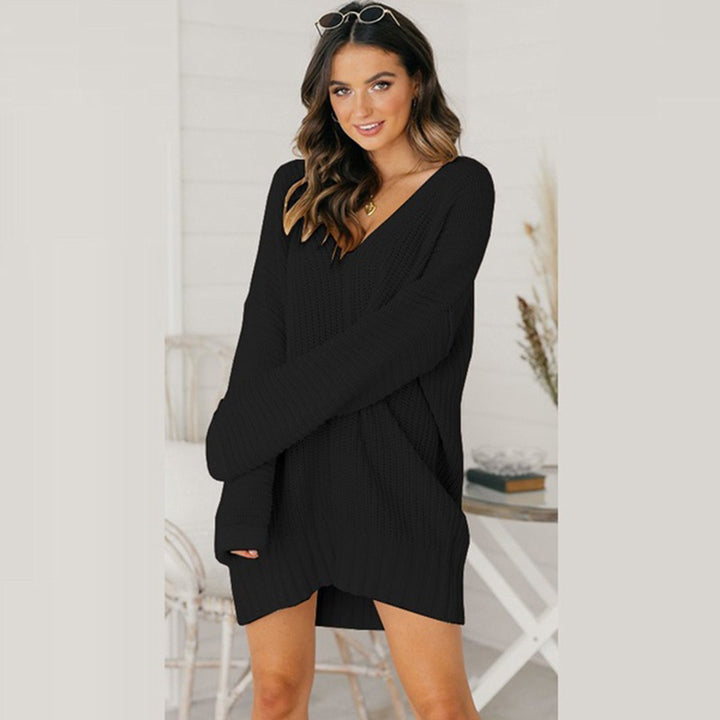 Chunky knit sweater dress for women with V-neck and relaxed fit Lune London