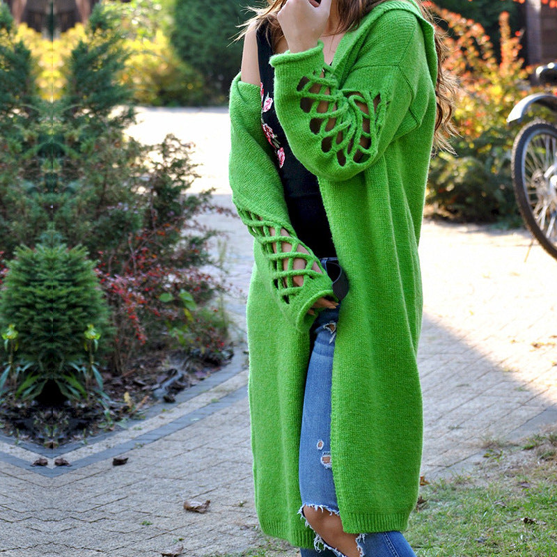Stylish knitted jacket for women with floral pattern and open sleeves Lune London