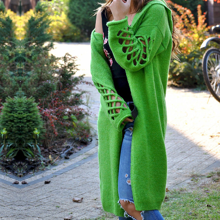 Stylish knitted jacket for women with floral pattern and open sleeves Lune London