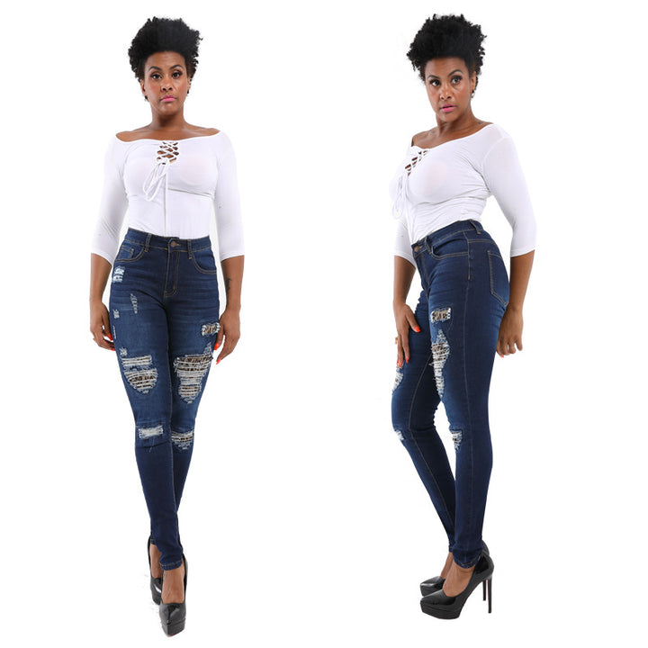 Skinny jeans for women with trendy destroyed details Lune London
