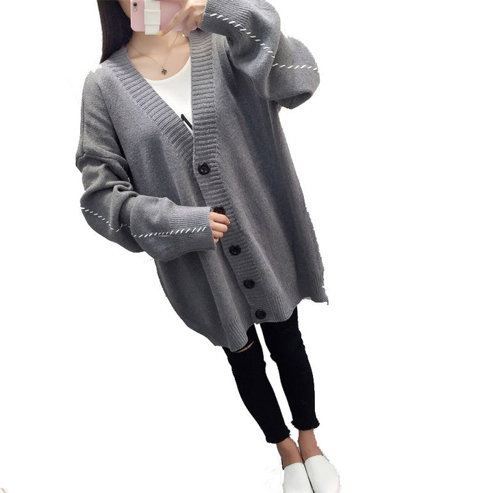 Casual knit jacket for women with oversized fit and large buttons Lune London