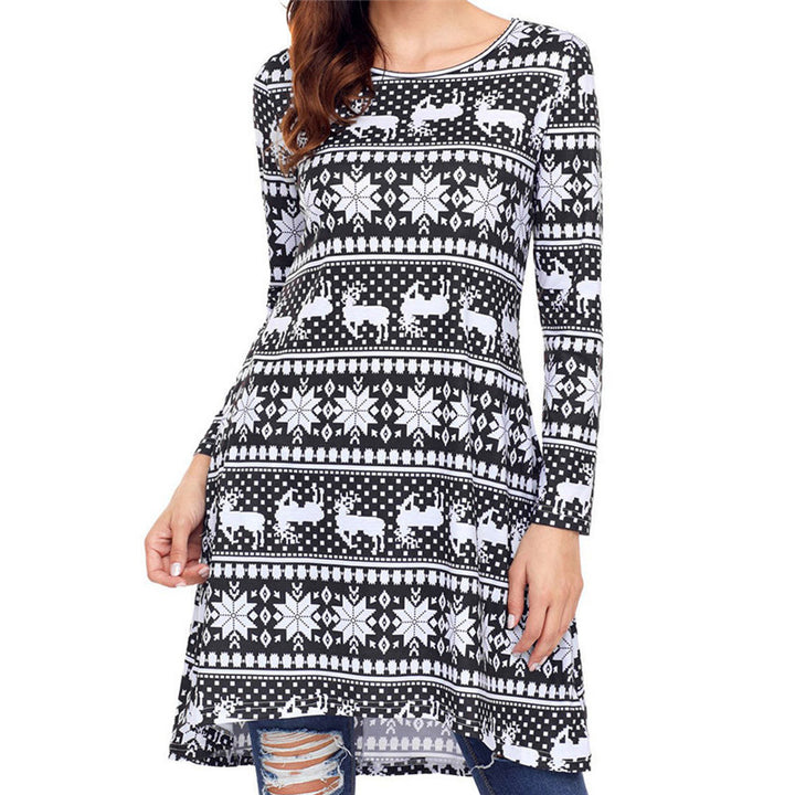 Casual women's dress with elegant pattern Lune London