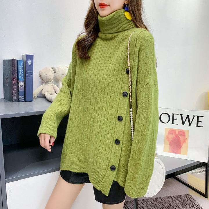 Pull pour femmes à col montant confortable avec détail à boutons Chic & Stil