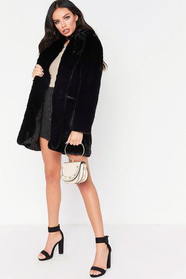 Ladies glamorous faux fur coat Lune London