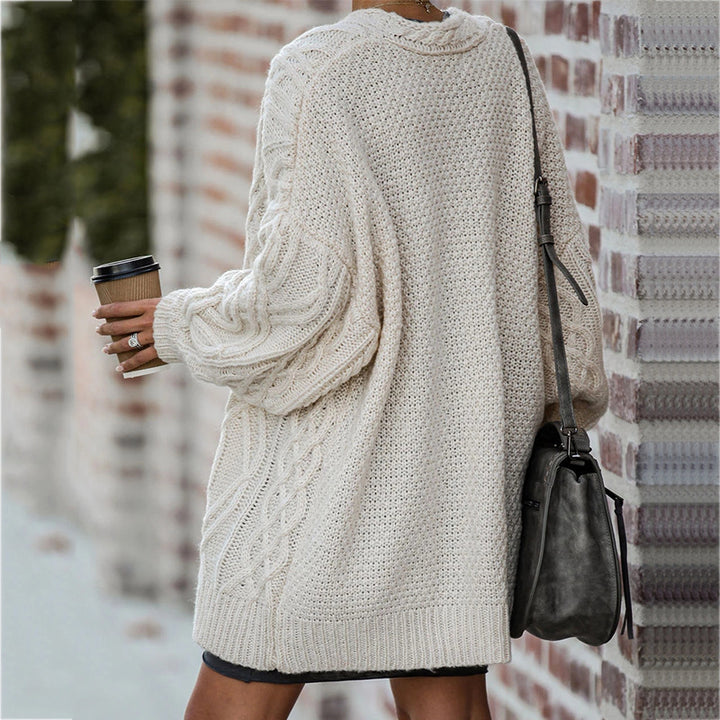 Thick knitted cardigan for women with an elegant cable pattern and a relaxed fit Lune London
