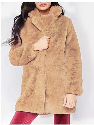Ladies glamorous faux fur coat Lune London