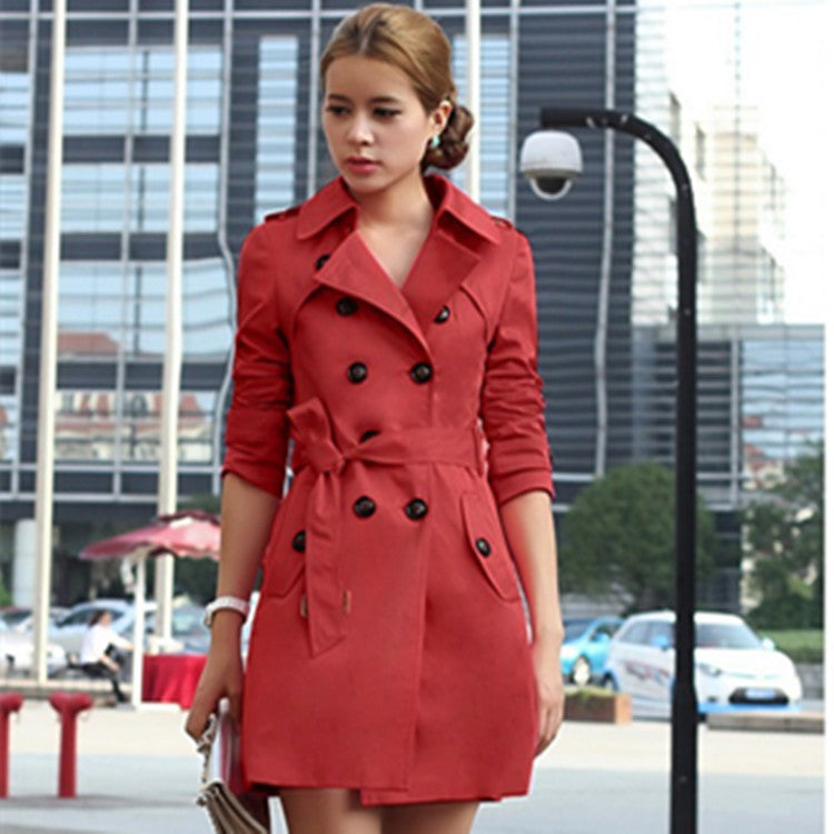 Women's trench coat with a fitted cut and double row of buttons Lune London