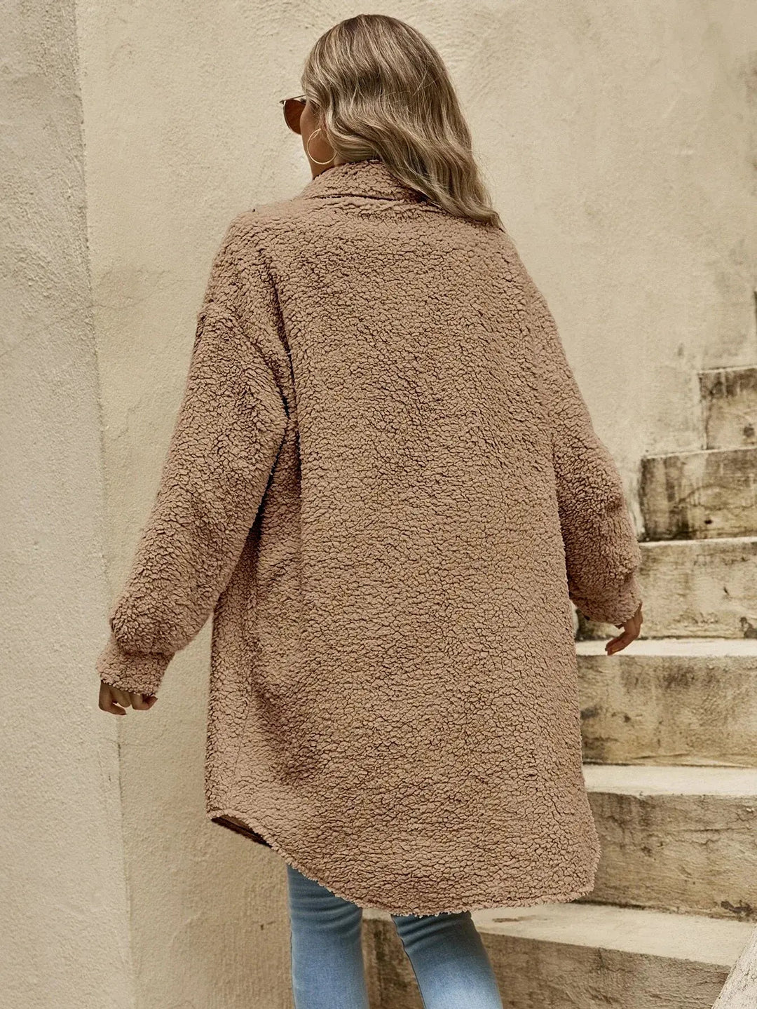 Chic und Stil | Comfortable teddy jacket with button placket & chest pockets