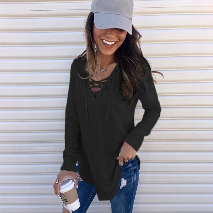 Casual long sleeve t-shirt for women with a refined lacing design and a comfortable fit Lune London