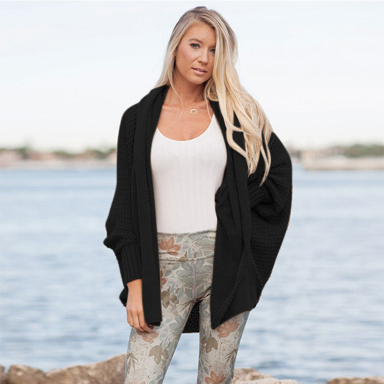 Women Oversized Cardigan in Thick Knit with Long Sleeves and Cozy Texture Lune London