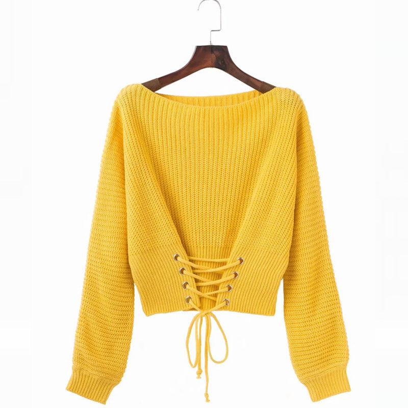 Chunky knit sweater for women with an open back and trendy lacing Lune London
