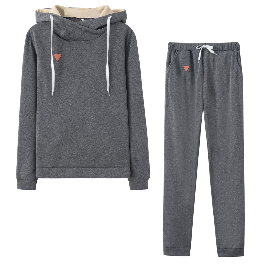 Ensemble sweat à capuche et jogger Chic & Stil pour femmes