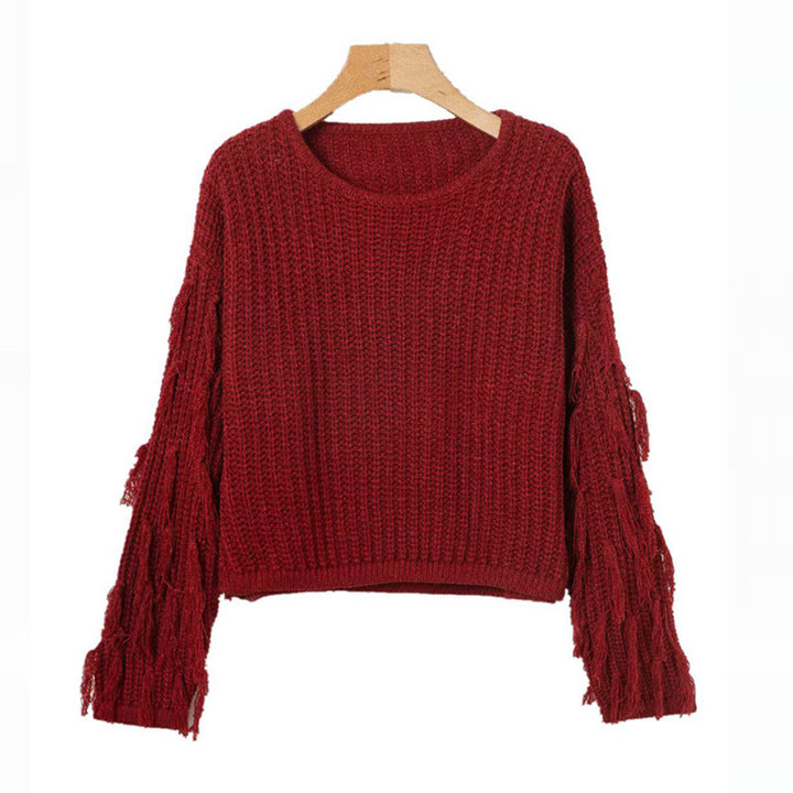 Chunky knit sweater for women with a trendy fringe design and a relaxed fit Lune London