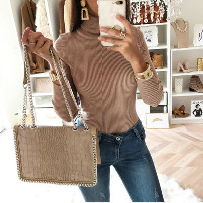 Knitted sweater for women with high collar and high-quality ribbed design Lune London