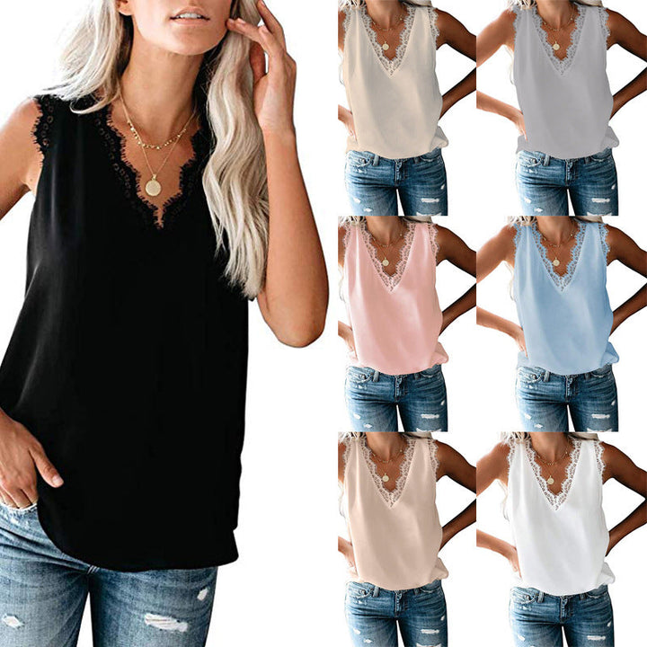 Women’s blouse with elegant lace insert Lune London