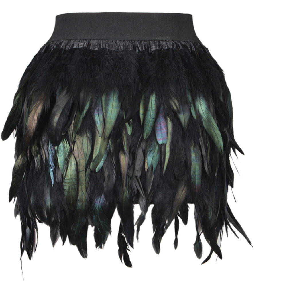 Women's feather skirt with eye-catching design and elastic waistband