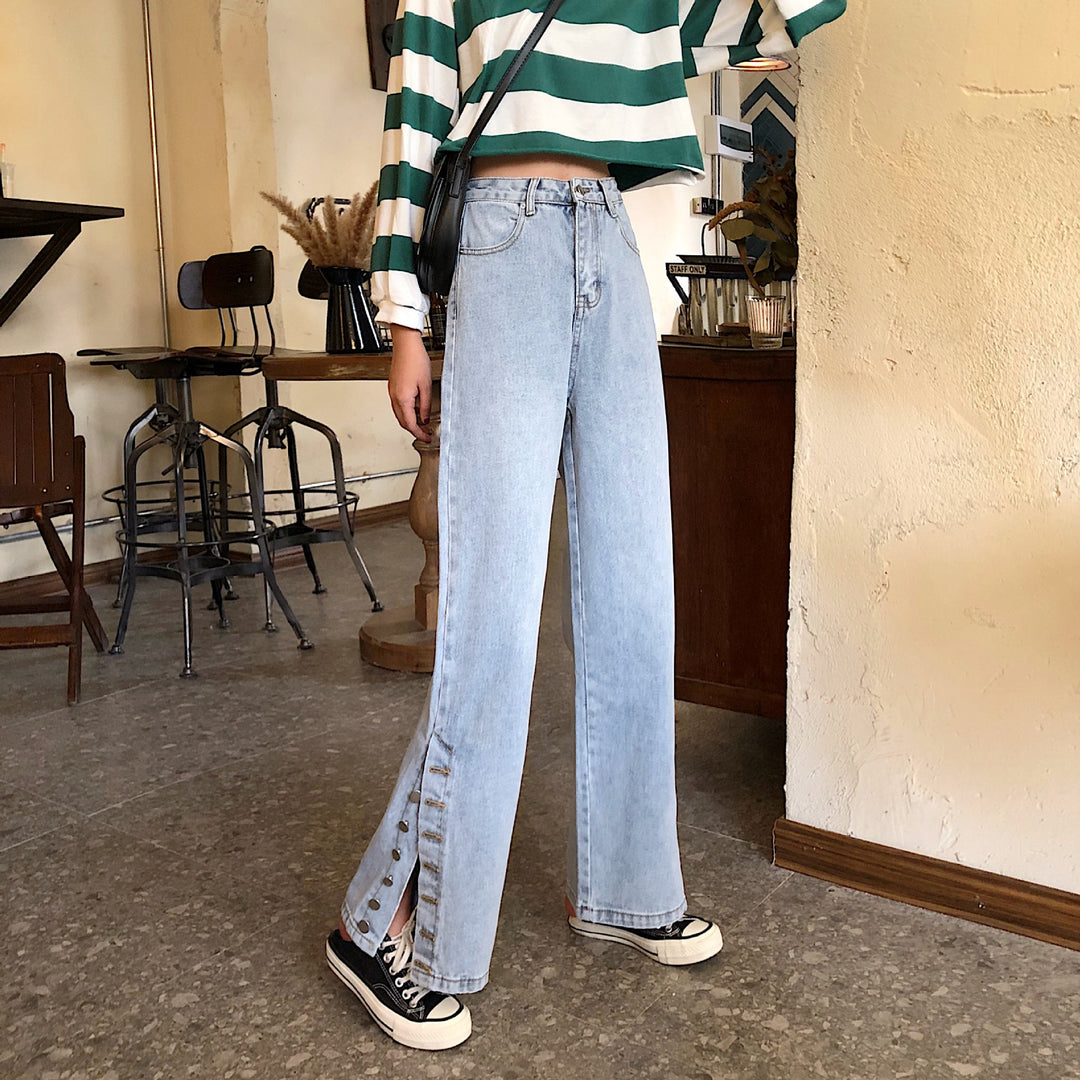Jeans pour femmes à coupe large avec détails de boutons décoratifs Chic & Stil