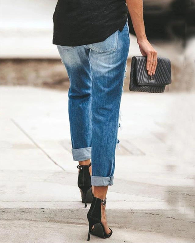 Women's Ripped Jeans In A Modern Slim-Fit Cut with Frayed Details Lune London