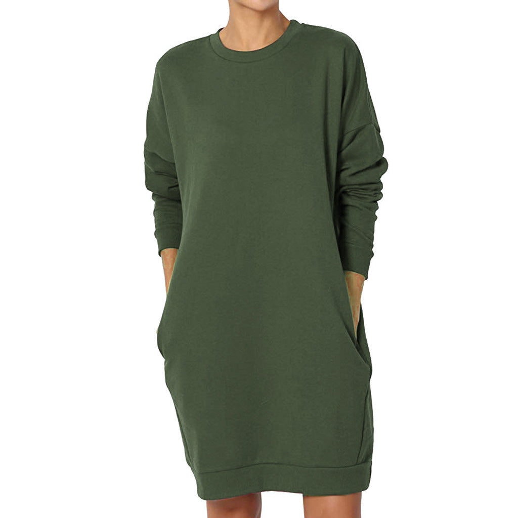 Casual sweatshirt dress for women with practical pockets and loose fit Lune London