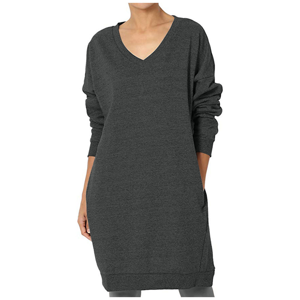 Sweat dress for women with deep V-neck and practical pockets Lune London