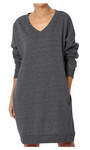 Sweat dress for women with deep V-neck and practical pockets Lune London