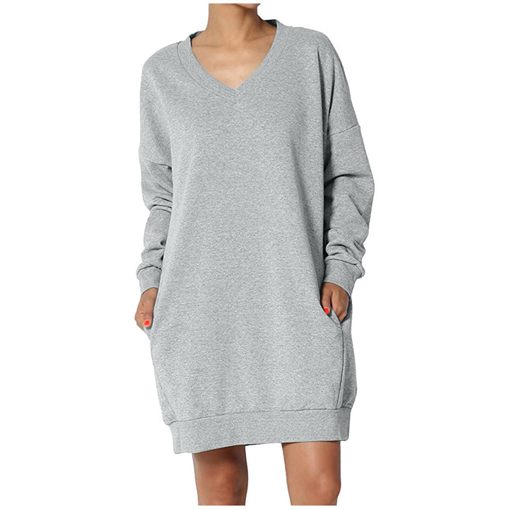 Sweat dress for women with deep V-neck and practical pockets Lune London