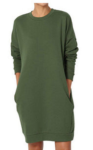 Casual sweatshirt dress for women with practical pockets and loose fit Lune London