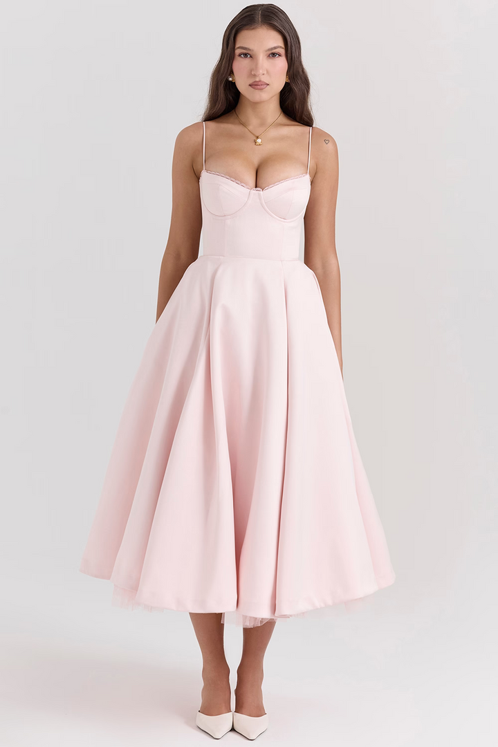 Lune London | Elegant slimming dress for women