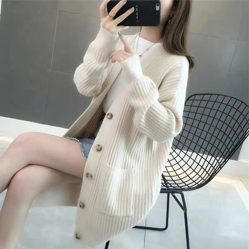 Ladies Chunky Knit Cardigan with Deep V-neck and Chic Button Details