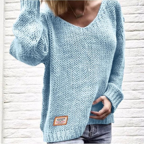 Cozy knit sweater for women with V-neck and relaxed fit Lune London